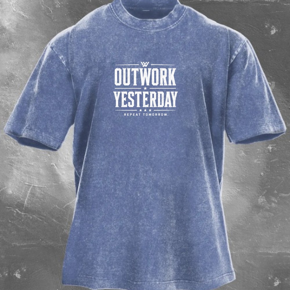 Outwork T-Shirt με ξεβαμμένο εφέ Yesterday