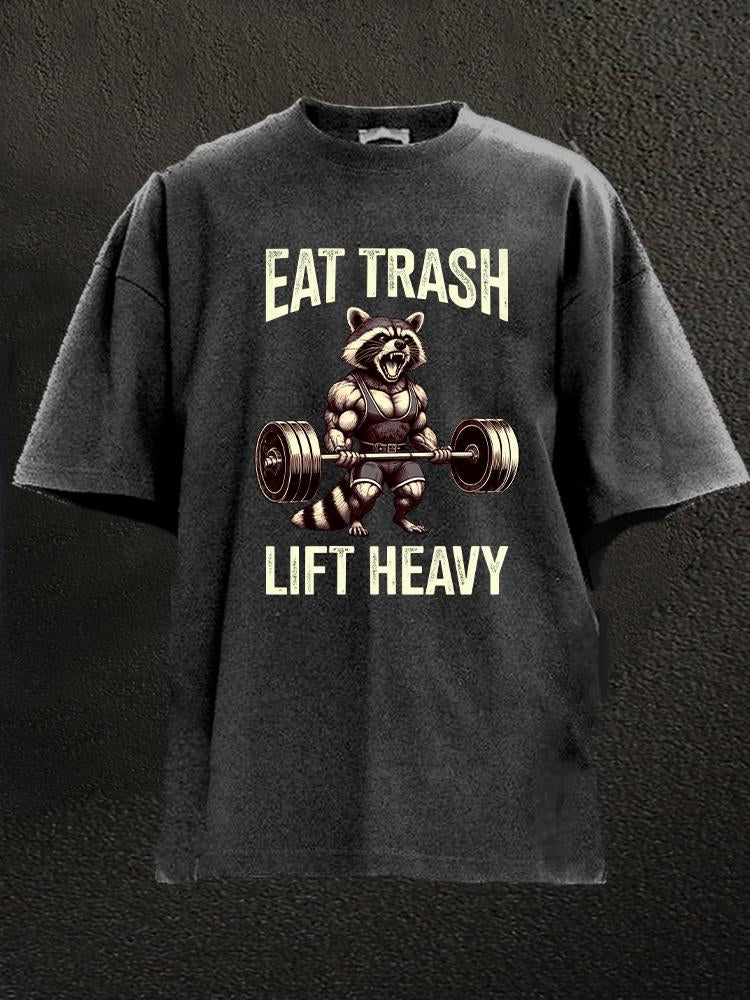 Spis skrald, løft tungt, vasket T-shirt
