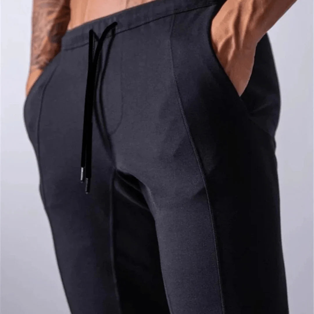 WYNR Signature Joggers