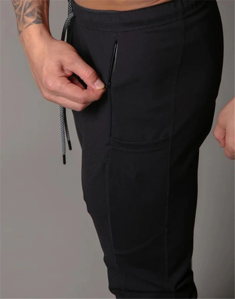 WYNR ensfarvede joggers