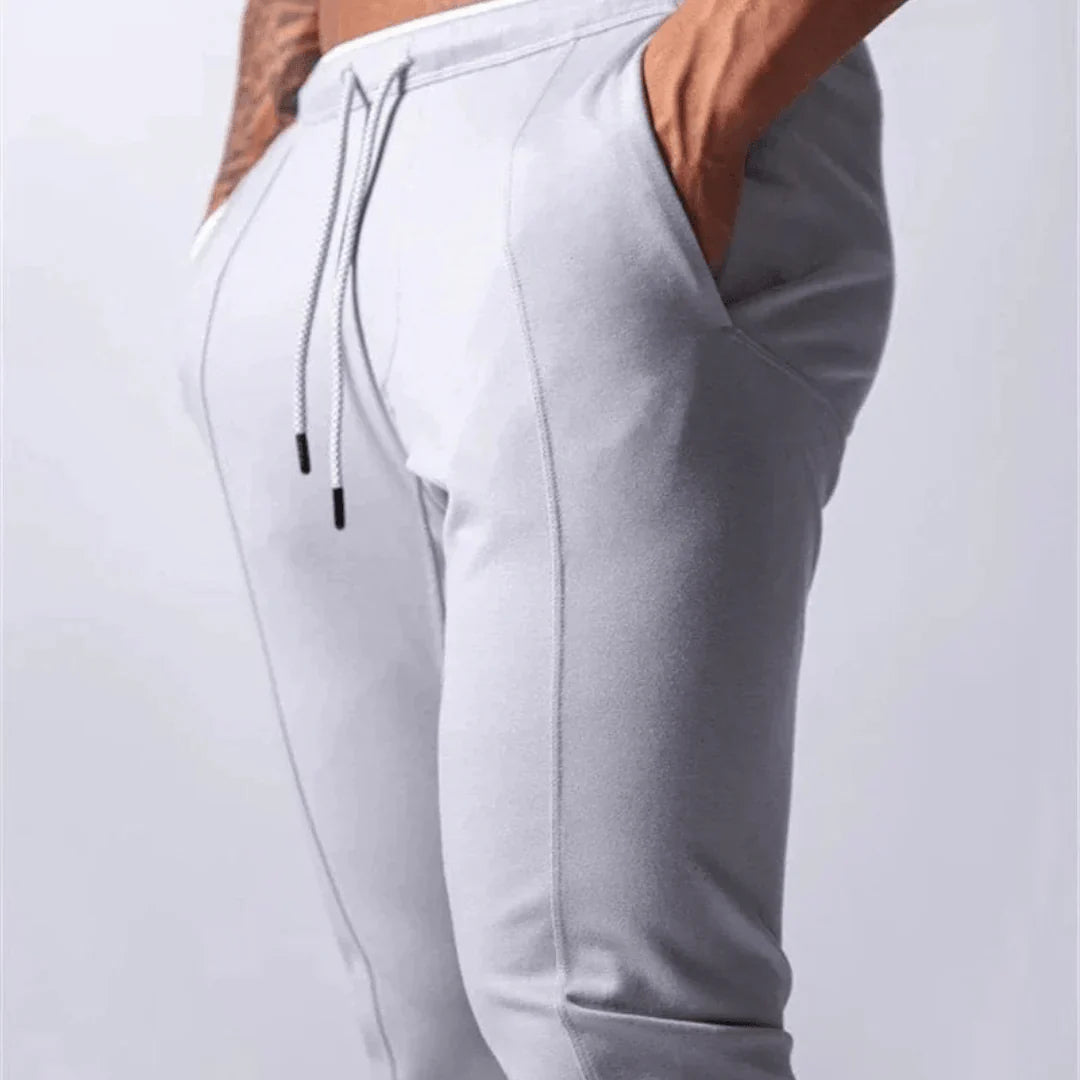 WYNR Signature Joggers