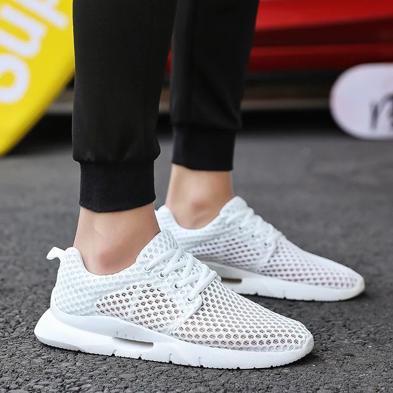 WYNR Lightweight Summer Sneakers
