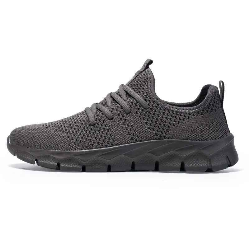 WYNR Casual Sneakers