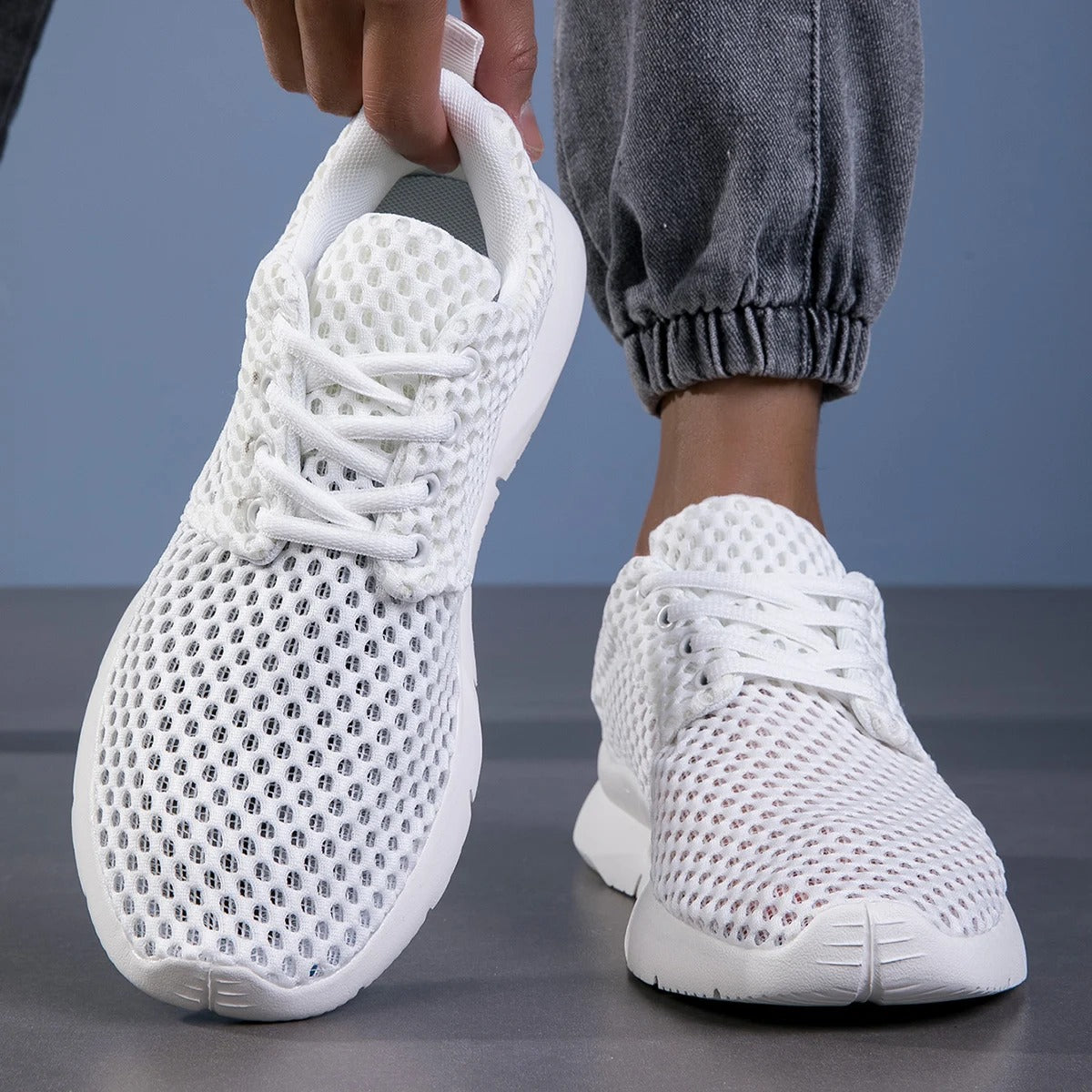 WYNR Lightweight Summer Sneakers
