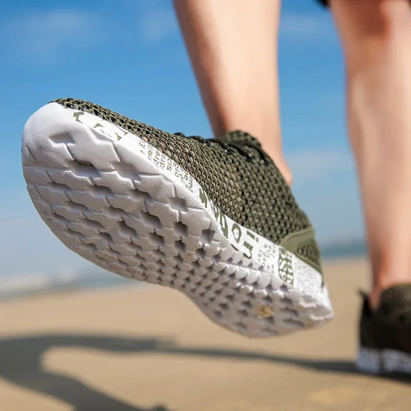 WYNR Air Mesh Sneakers