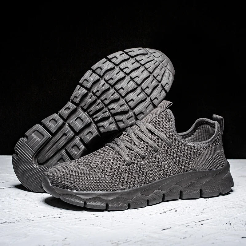 WYNR Casual Sneakers