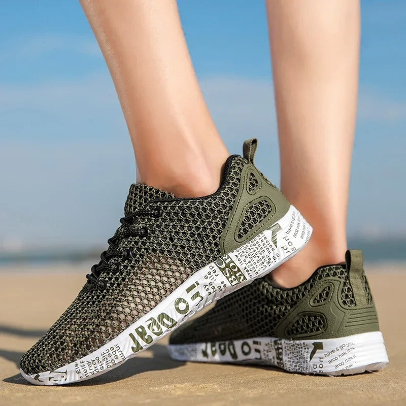 WYNR Air Mesh Sneakers