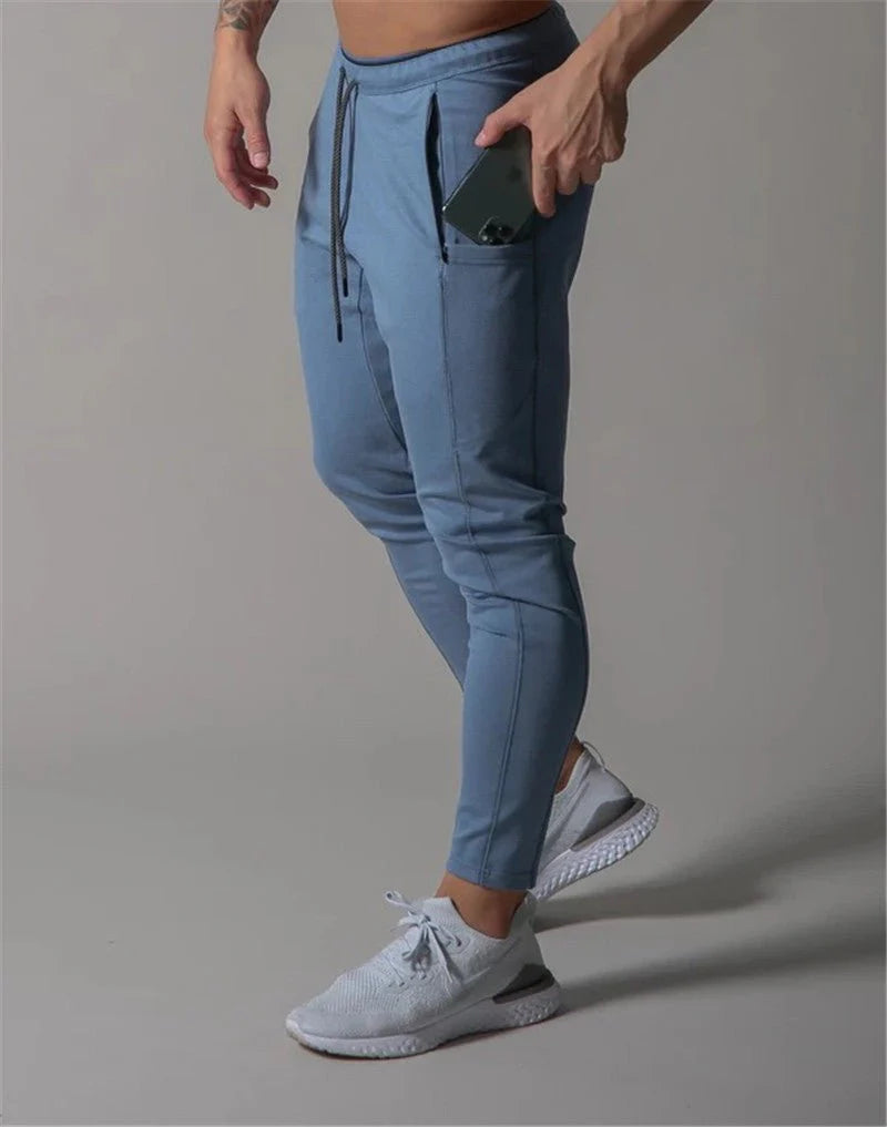 WYNR Plain Joggers