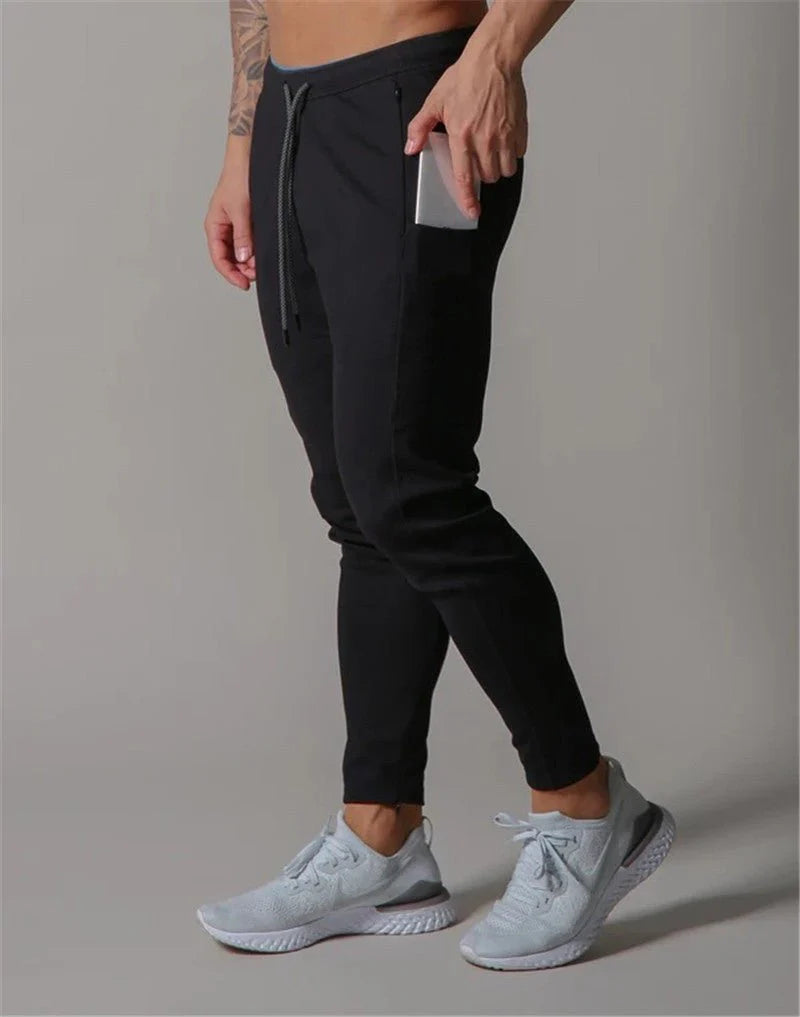 WYNR Plain Joggers